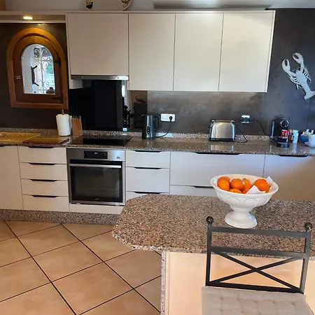 Balcon Al Mar Villa *