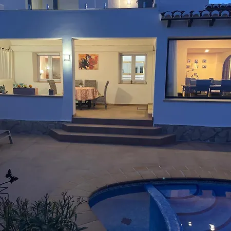 Villa Balcon Al Mar