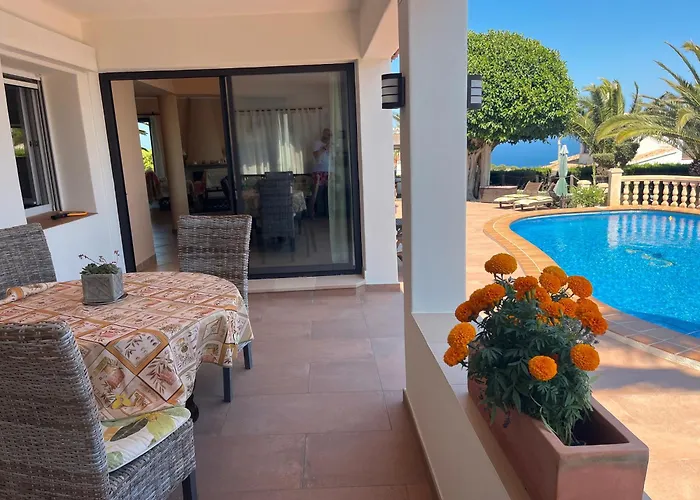 Villa Balcon Al Mar *